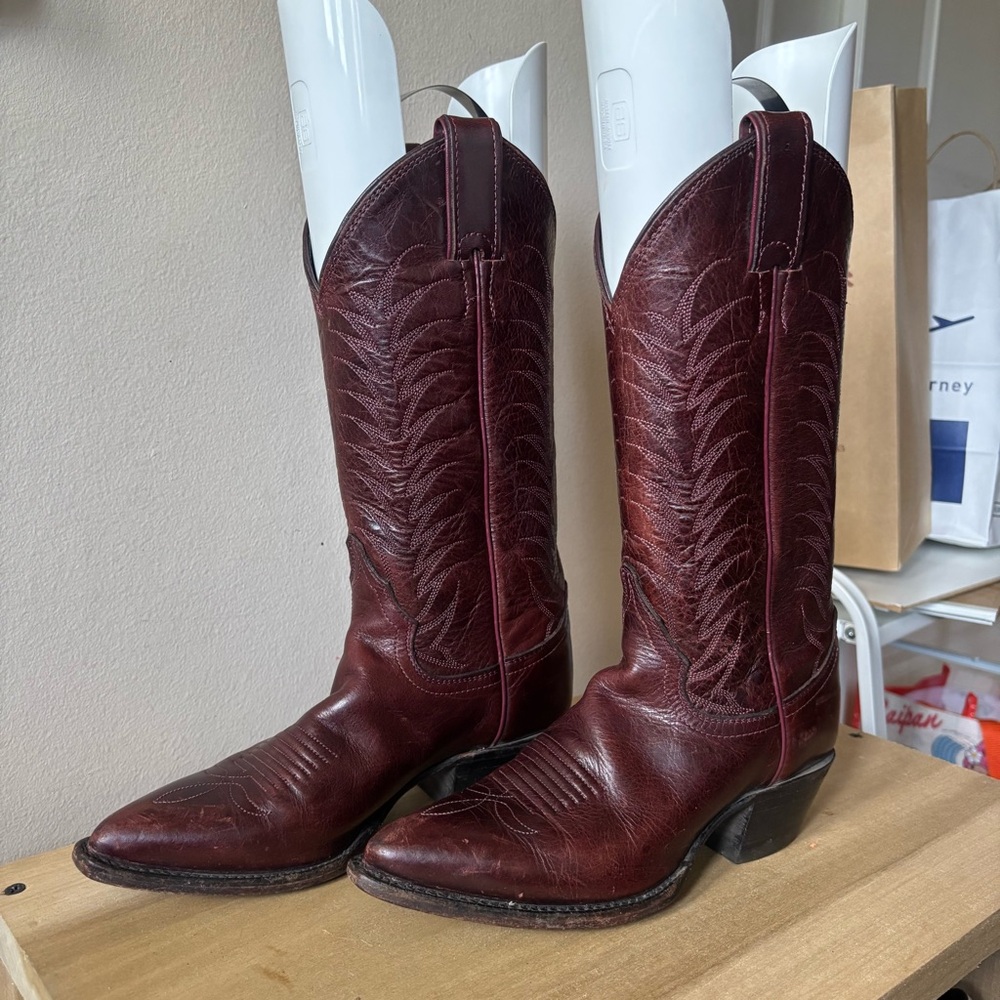 Vintage Leather Justin Cowboy Boots - Burgundy